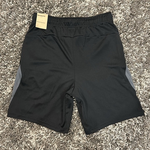 New NIKE Sportswear Athleisure Casual Sports Color Block Dri-Fit Training shorts - Picture 2 of 14